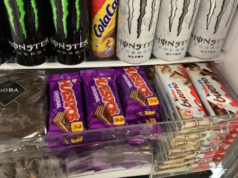 Bebidas y snacks